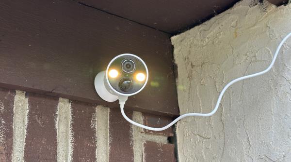 Tapo camera with lights