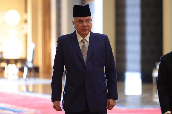 Sultan Nazrin: Dynamic energy of youth needs to be harnessed to develop country, society