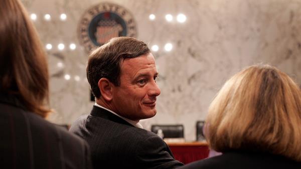 John Roberts looks to his side during co<em></em>nfirmation hearing