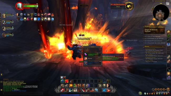 Looting a Thread of Speed in World of Warcraft: Mists of Pandaria Remix.