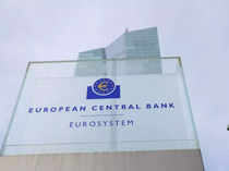 ECB's Lagarde says o<em></em>nly one governor opposed rate cut decision
