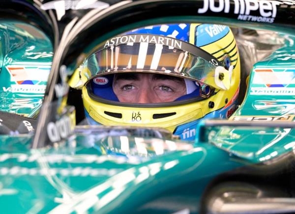 Alo<em></em>nso on top after wet and wild practice at Canada Grand Prix