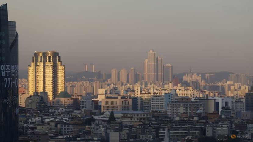S Korea pension fund to raise investment in risky, alternative assets