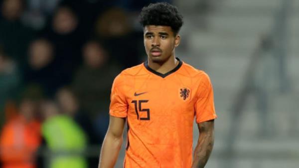 Dad drives boots to Germany for Maatsen after late call-up