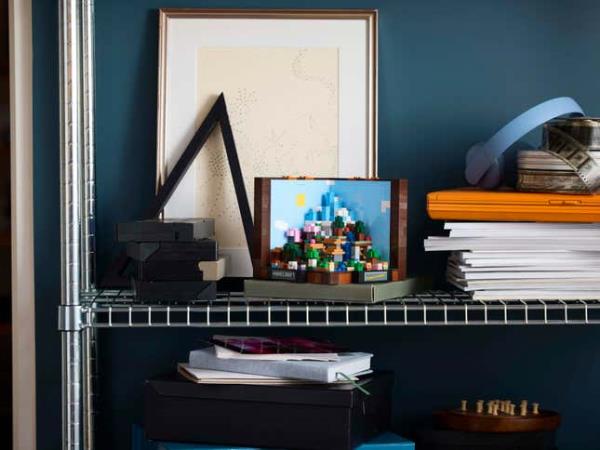 Image for article titled Lego's First Adult-Focused Minecraft Set Is a Very Stylish Cube