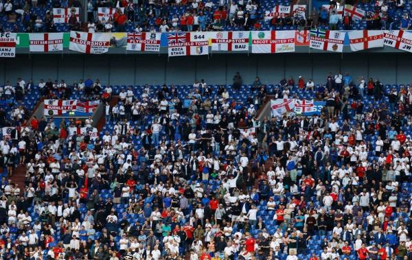 Euro 2024: ‘Wher<em></em>e am I?’ England fan seen waking up in empty stadium in Germany