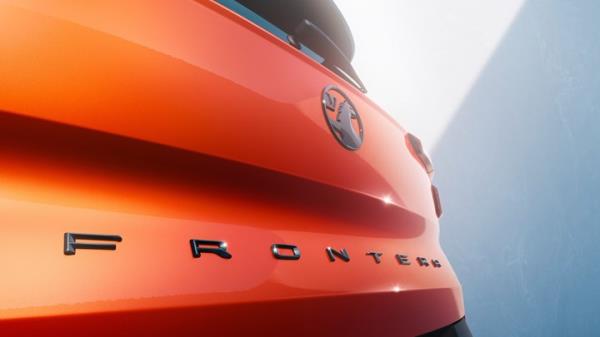 Vauxhall Fro<em></em>ntera - boot