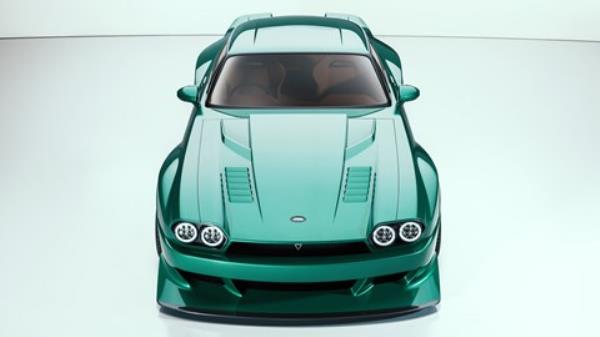 TWR Supercat - front, high, green, vented bonnet