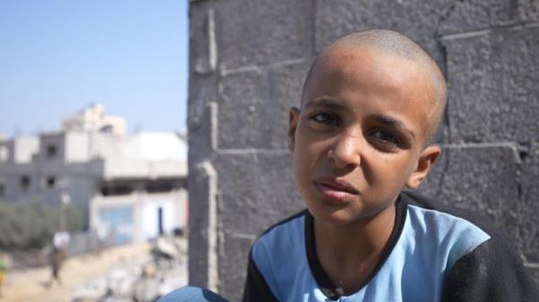 Montasser's house was destroyed in an Israeli airstrike, and his neighbours were killed. He told Sky News he no lo<em></em>nger remembers how old he is due to the war.