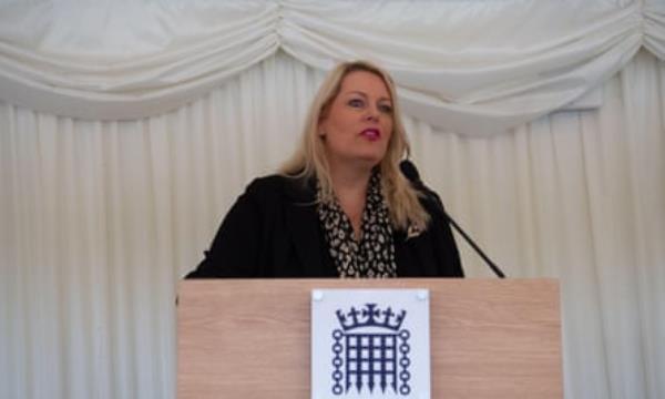 Mims Davies speaking at a lectern