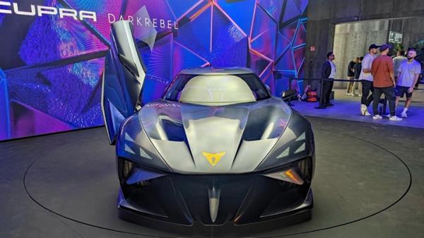 Cupra DarkRebel co<em></em>ncept unveiled at Munich: the mob rules