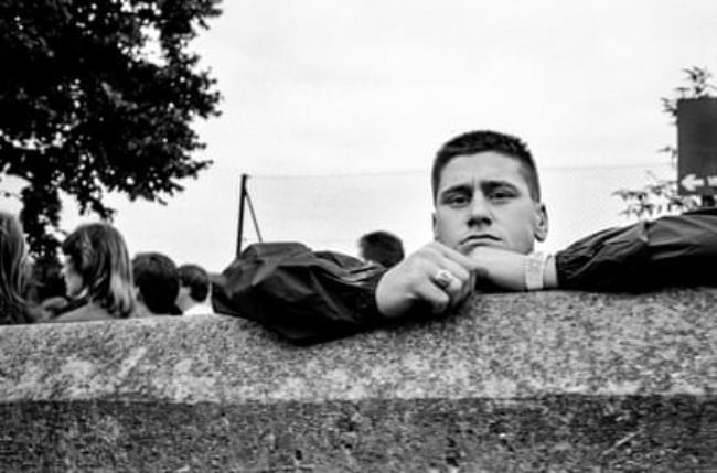 Football fan outside Wembley Stadium in 1985