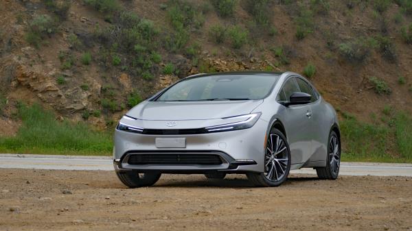 2023 Toyota Prius Limited front low