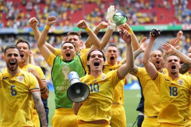 Ianis Hagi whips out his megaphone.