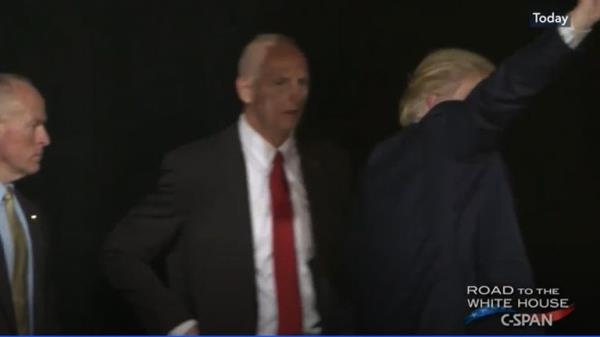 o<em></em>nLY USE IF GUILTY</p>

<p>　　Schiller Trump pic