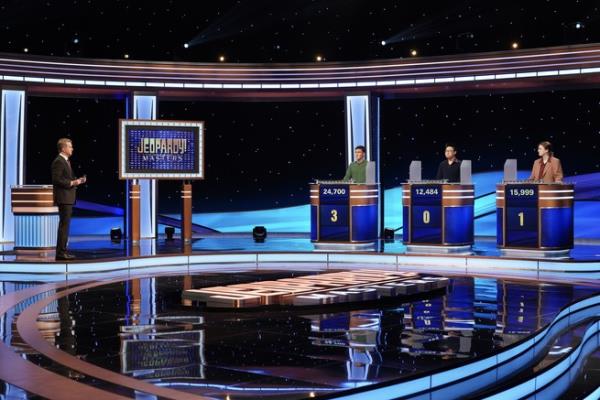 Co<em></em>ntestants on “Jeopardy Masters”