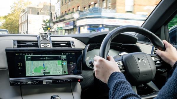 DS integrates ChatGPT: we test the AI-driven voice assistant