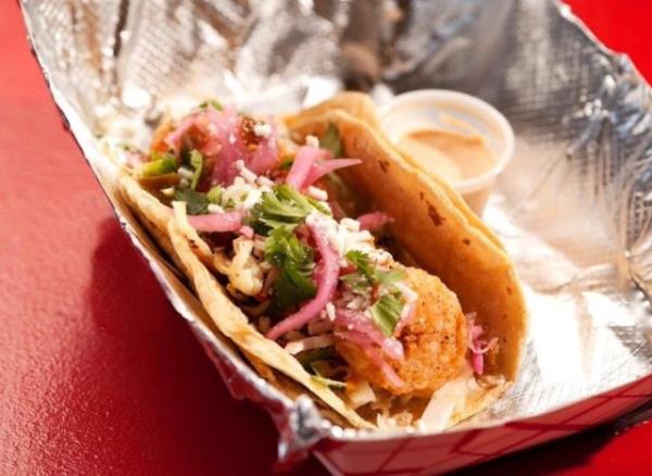 shrimp tacos del taco