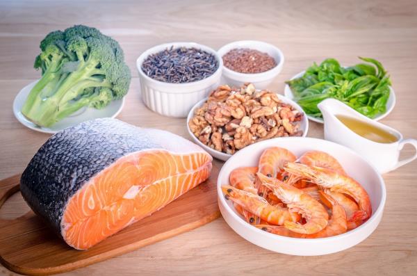 Plant-ba<em></em>sed and animal sources of Omega-3 acids