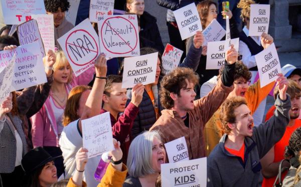 Protestors gather in Nashville following the school shooting.