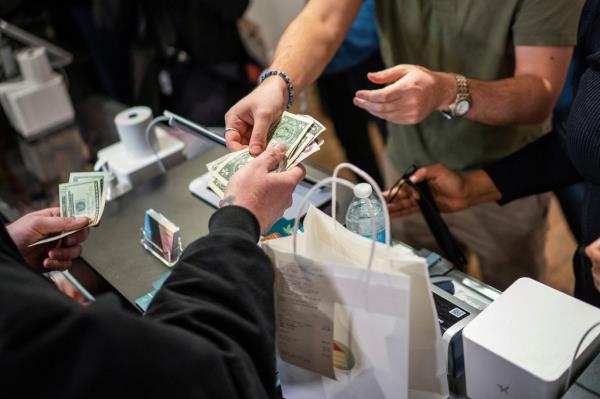 First legal recreatio<em></em>nal cannabis shop opens in New York