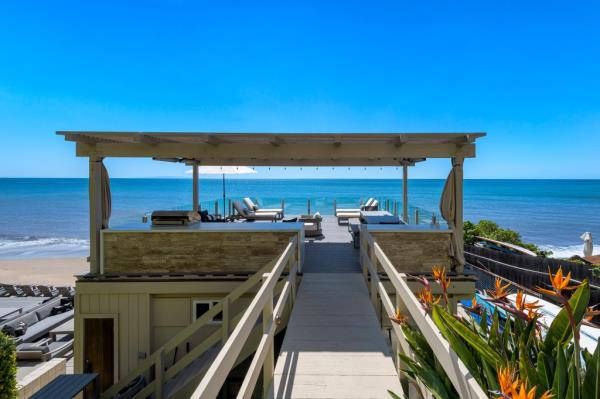 chris chelios malibu home listing