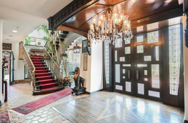 siegfried and roy las vegas mansion for sale