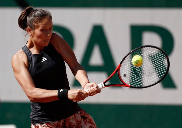 Russia's Daria Kasatkina playing in the fourth round of the French Open against Ukraine's Elina Svitolina on June 4, 2023.