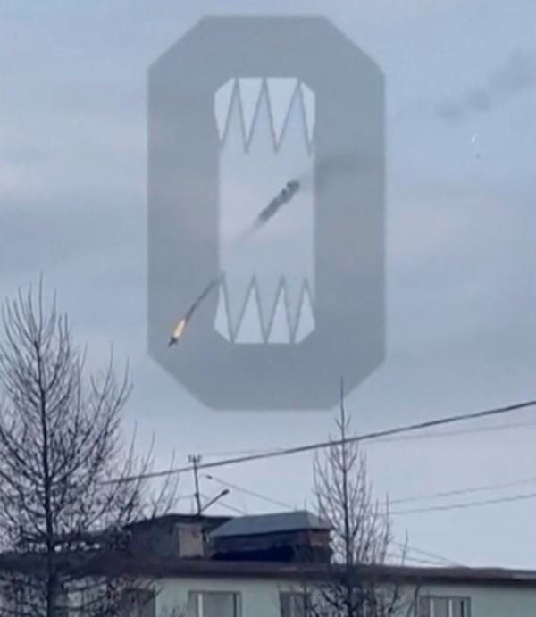 Russian military jet explodes mid-air before crashing.
