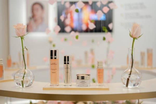 Visitors can discover the brand's products including new anti-ageing serum Prestige Le Nectar Premier. — Picture courtesy of Parfums Christian Dior 
