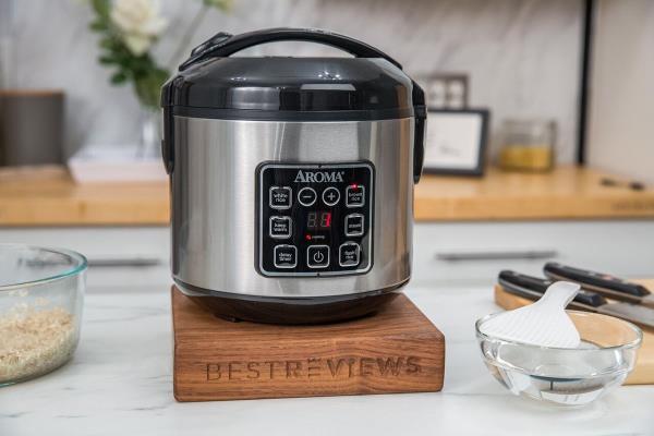 Rice cooker on kitchen countertop