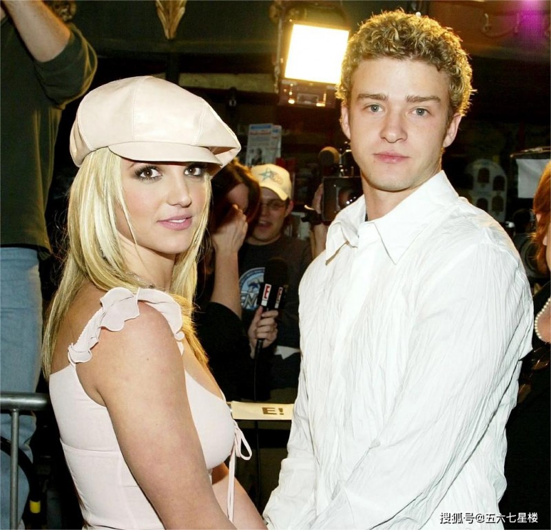 布兰妮斯皮尔起_布兰妮·斯皮尔斯在她的新回忆录中透露了她是如何失去童贞的_布兰妮·斯皮尔斯在她的新回忆录中透露了她是如何失去童贞的