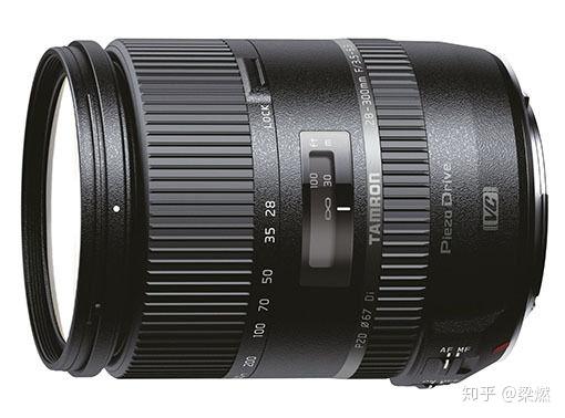 腾龙广角变焦镜头_腾龙2470是一款经典的变焦镜头,因其广泛的应用范围和出色_腾龙镜头变焦环很紧
