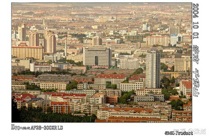 腾龙镜头变焦环很紧_腾龙2470是一款经典的变焦镜头,因其广泛的应用范围和出色_腾龙广角变焦镜头