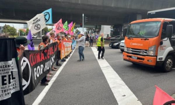 Extinction Rebellion protesters stopping CBD traffic 