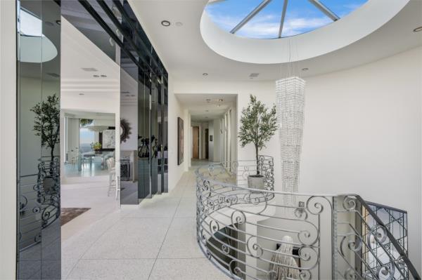 joan dangerfield mansion price reduction