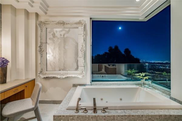 joan dangerfield mansion price reduction